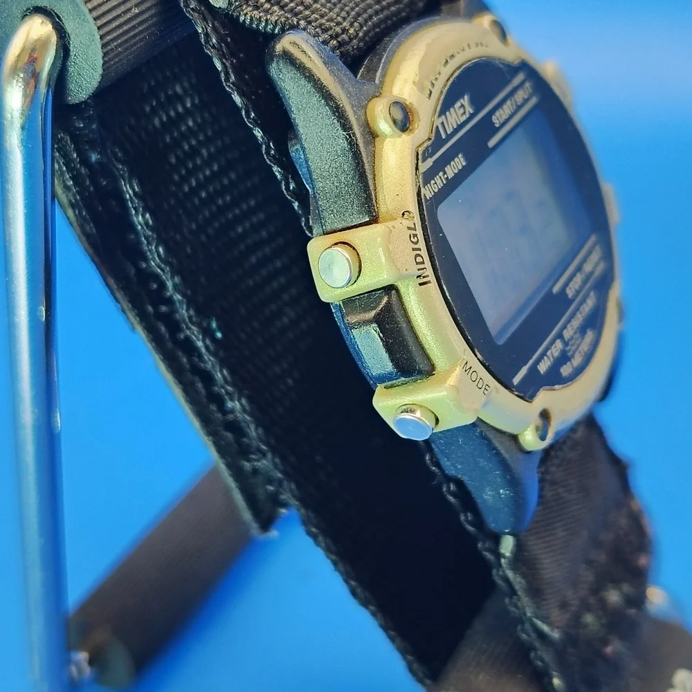 Vintage 2005 Timex Expedition Indiglo 35mm Mens Quartz Feild Watch Leather Strap